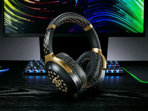 dolce gabbana headphones crown|dolce and gabbana razer headset.